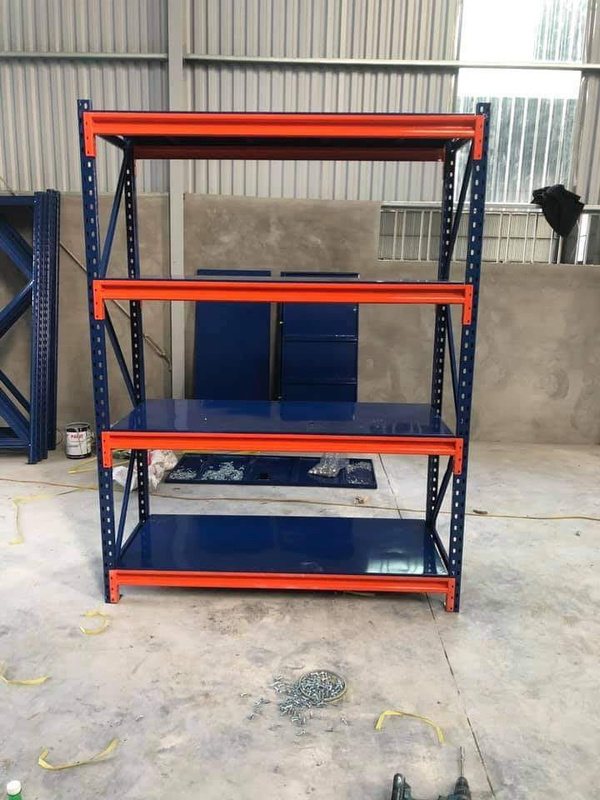 Kích thước sắt V lỗ phổ biến là bao nhiêu?