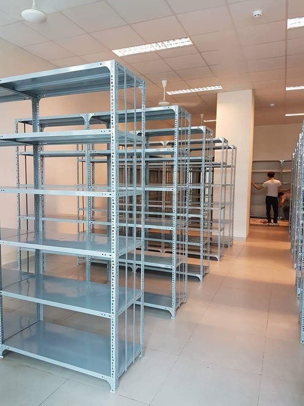 Về kích cỡ kệ