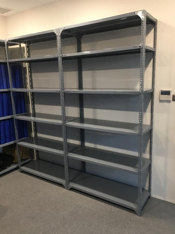 Các phụ kiện đi kèm