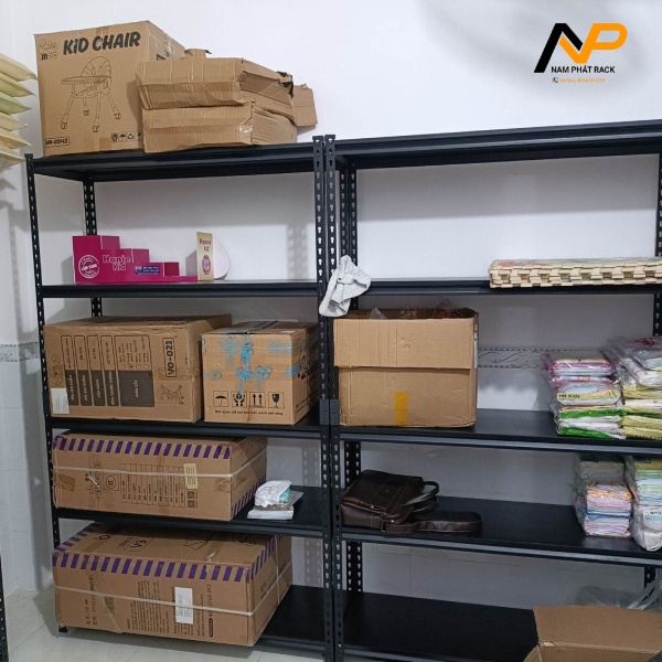 Kệ sắt bình dương