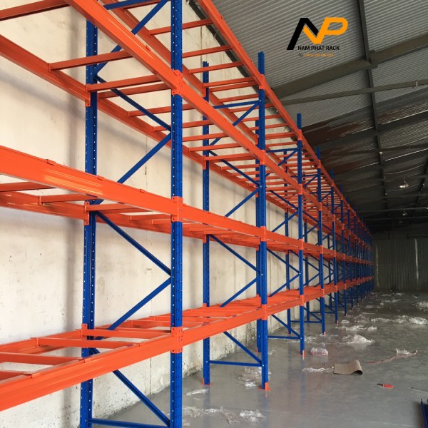 Mẫu kệ xếp pallet kho hàng