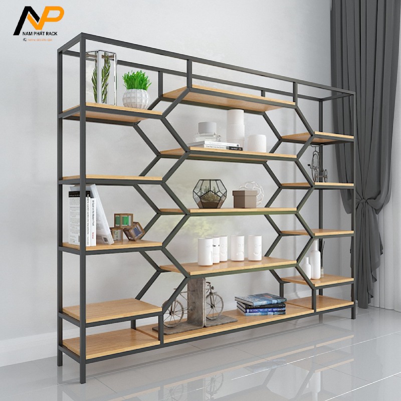 Mẫu kệ sắt trang trí