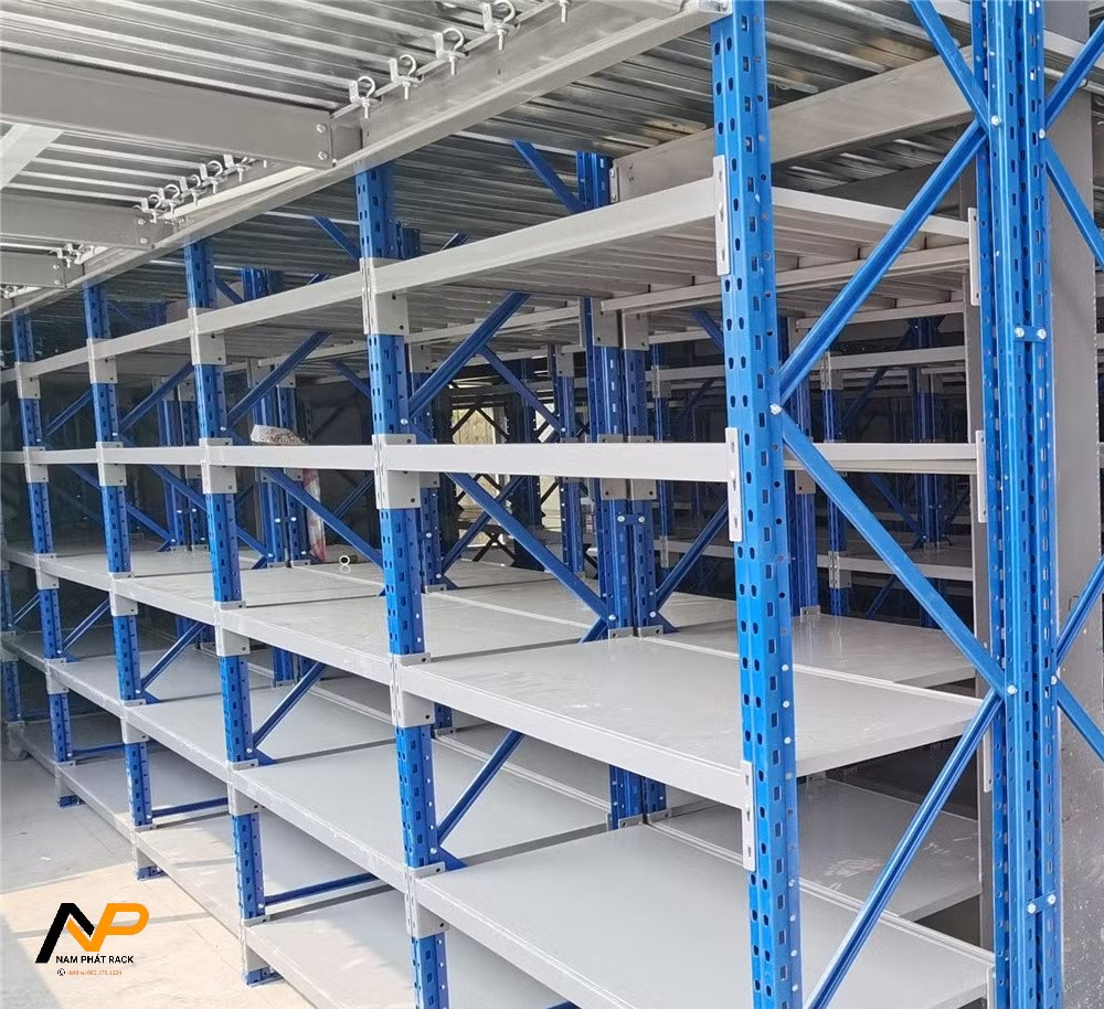 Kệ sắt kho hạng trung Kệ sắt kho hạng trung