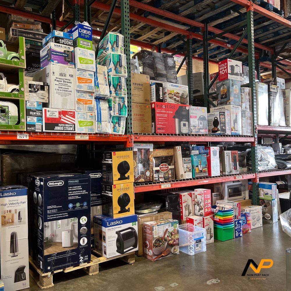 Kệ siêu thị chứa hàng thanh lý