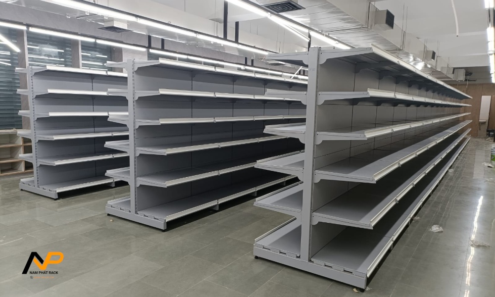 Mẫu kệ siêu thị đôi trưng bày