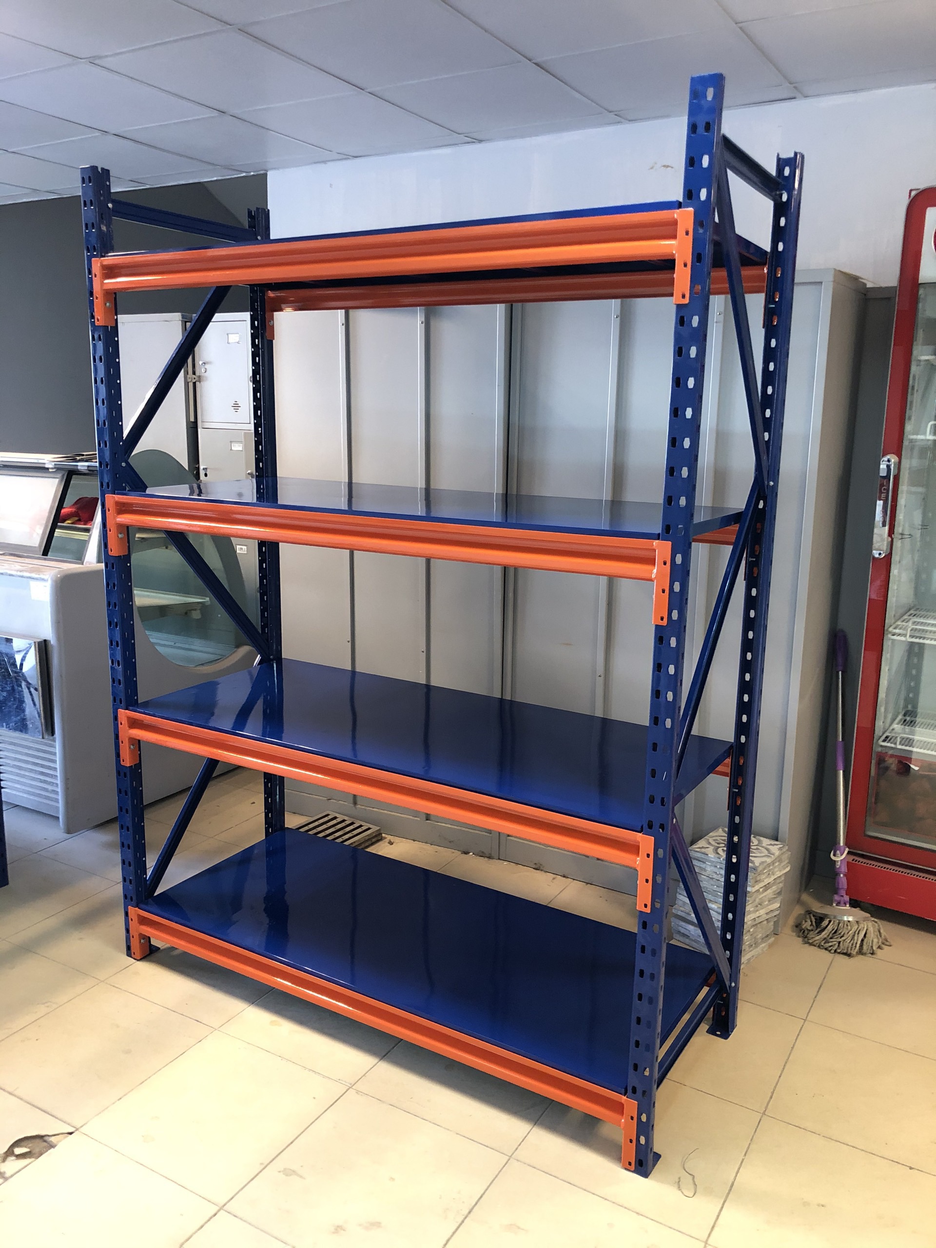 Kệ để hàng trung tải 4 tầng D1500 x R600 x C2000mm